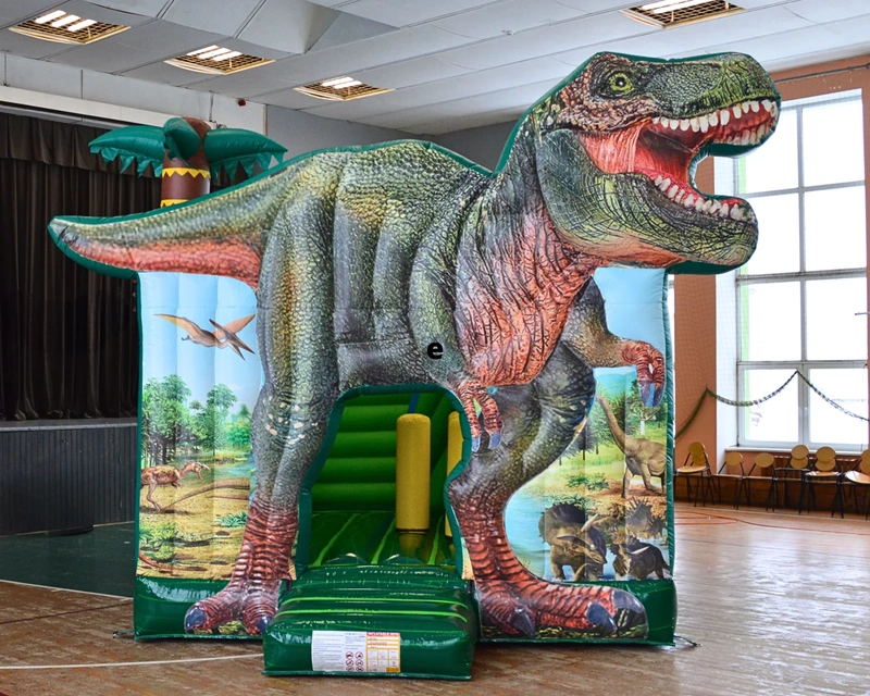 Dinozaurs