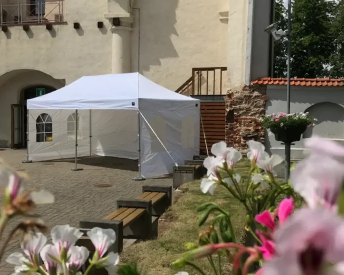 Balta 3x6m nojume